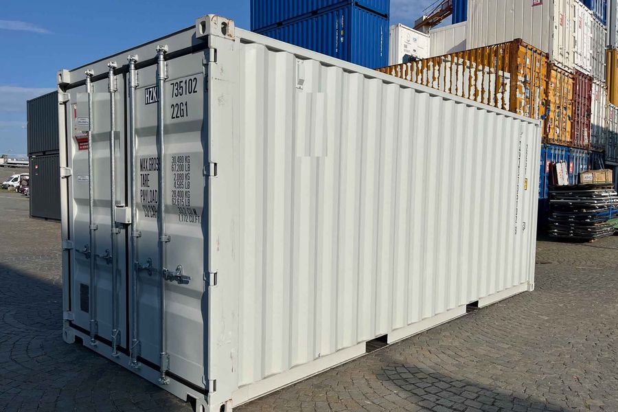 New-build 20ft shipping container
