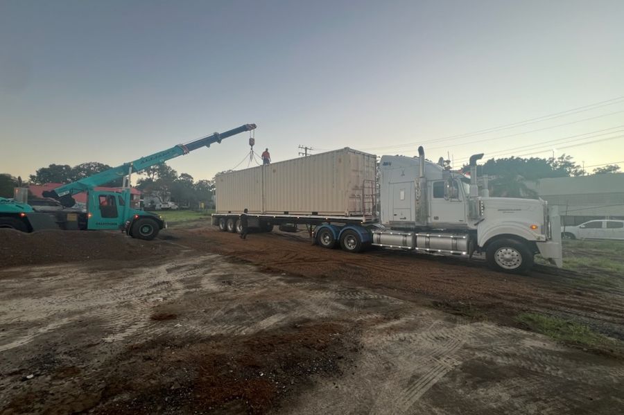 New-build 20ft container being delivered